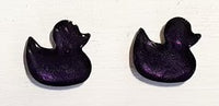 Duck studs - Deep purple pearl